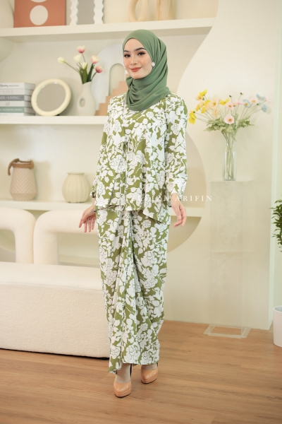 Kuntum Pareo in Pistachios Green